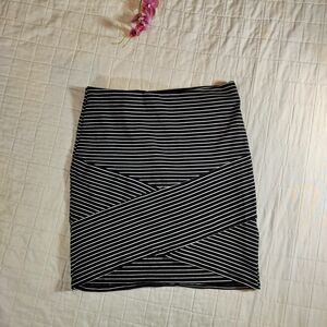 Heart Hips Black and White Geometric Pencil Skirt